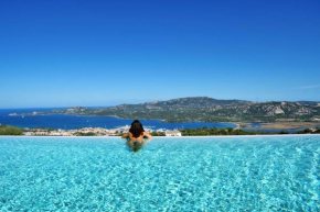 Villa Amaca con piscina a sfioro riscaldata e vista mozza fiato sulla baia